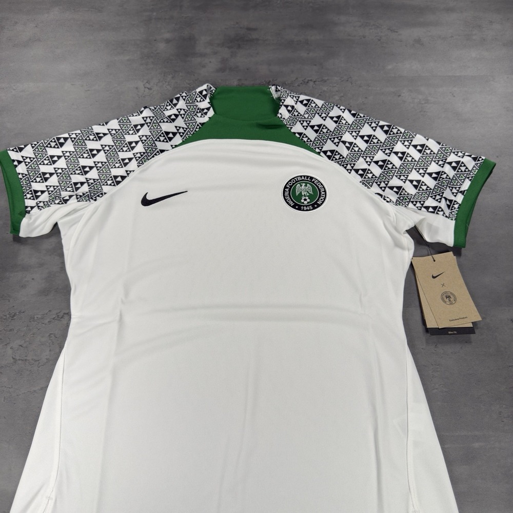 Nike Nigeria Soccer Jersey Women Medium Slim Fit 2023-24 Away Kit World Cup Team
